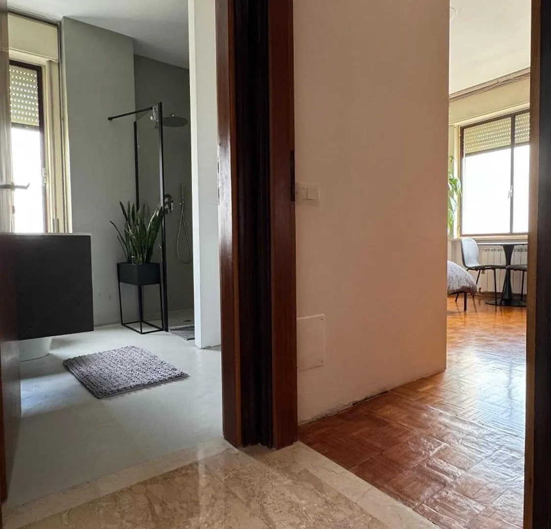 Alla Torre - Room & Private Bathroom 트레비소